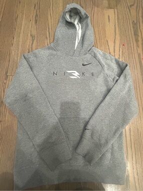 Nike Boys Grey Hoodie Pullover Size L (12–13) Like New Casual Sweatshirt